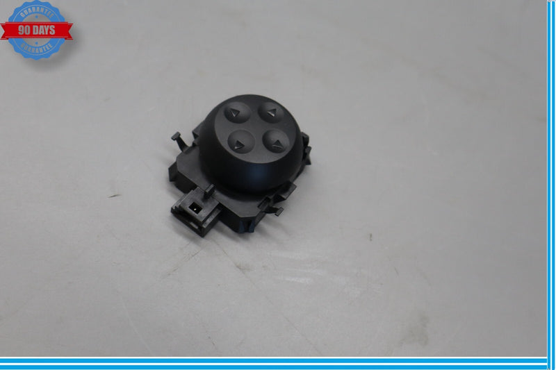 Load image into Gallery viewer, 06-12 Mercedes X164 GL450 ML500 Front Right Seat Lumbar Switch 2048702658 Oem