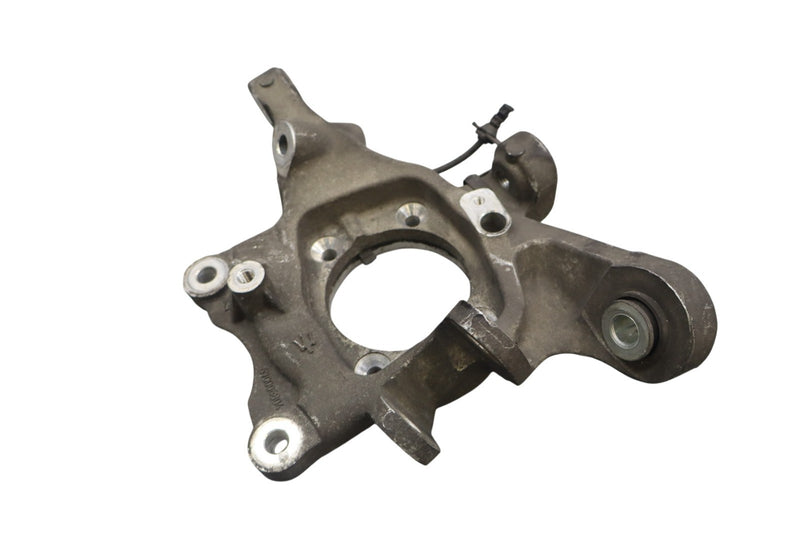 Load image into Gallery viewer, 14-17 Maserati Ghibli Rear Left Driver Side Spindle Knuckle Hub 670006804 Oem