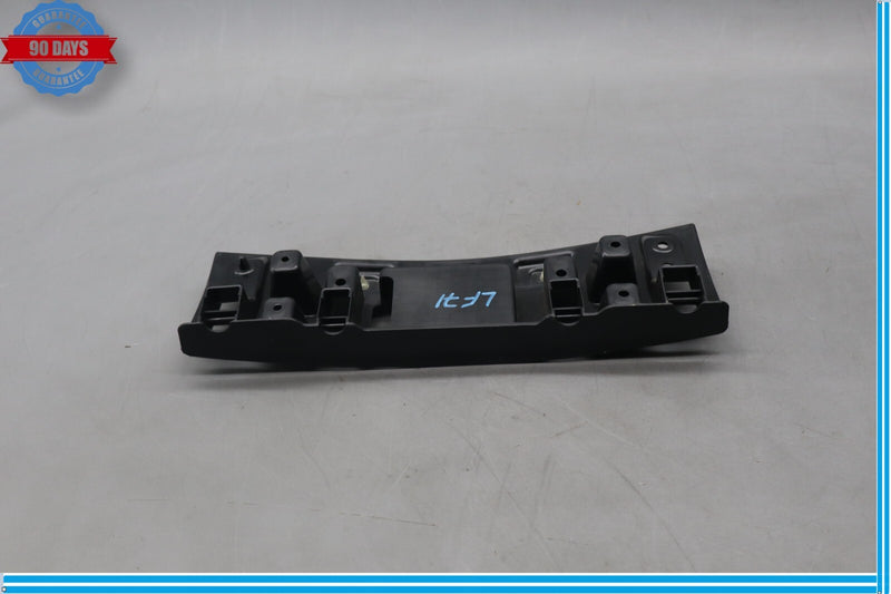 Load image into Gallery viewer, 14-20 Maserati Ghibli Quattroporte Front Left Side Seat Guard Cover Support Oem