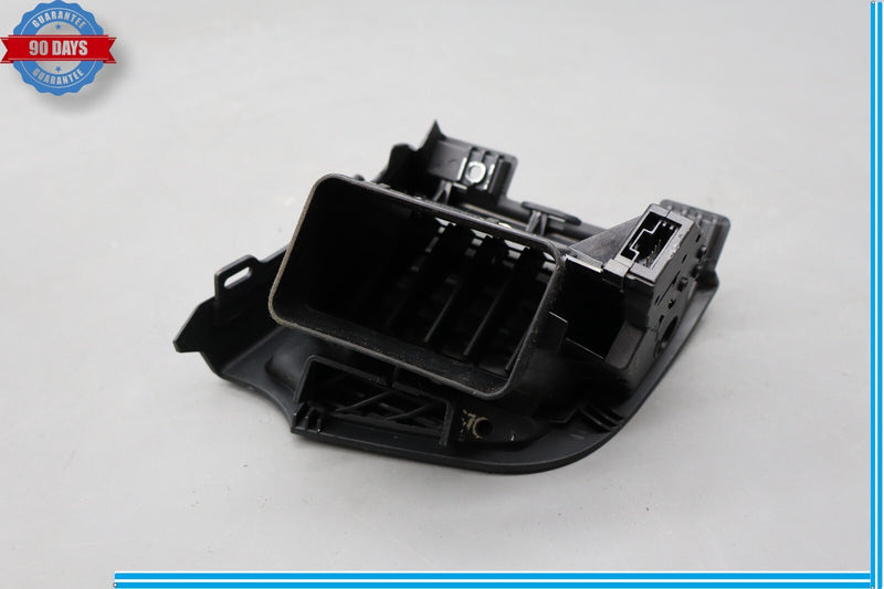 Load image into Gallery viewer, 10-13 Mercedes S400 S550 W221 Left Driver Side Dashboard AC A/C Air Vent Oem
