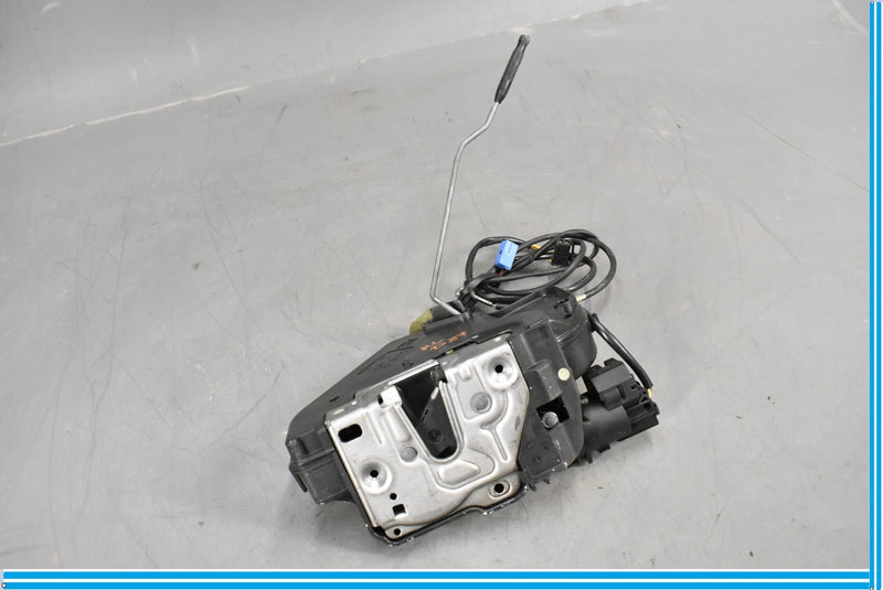 Load image into Gallery viewer, 06-11 Mercedes CLS550 CLS500 W219 Rear Left Driver Door Lock Latch Actuator Oem