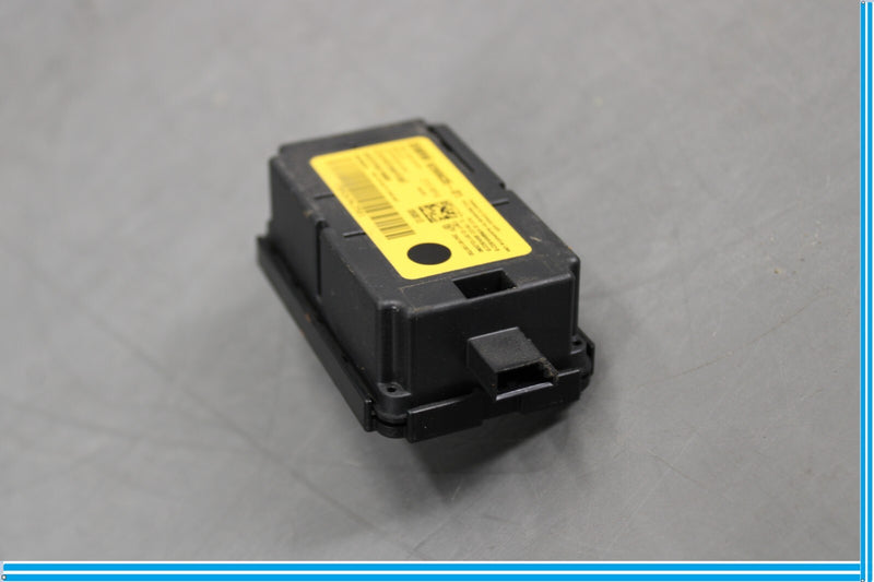 Load image into Gallery viewer, 12-18 BMW 320i 328i F30 Keyless Entry Radio Audio Remote Control Module Oem