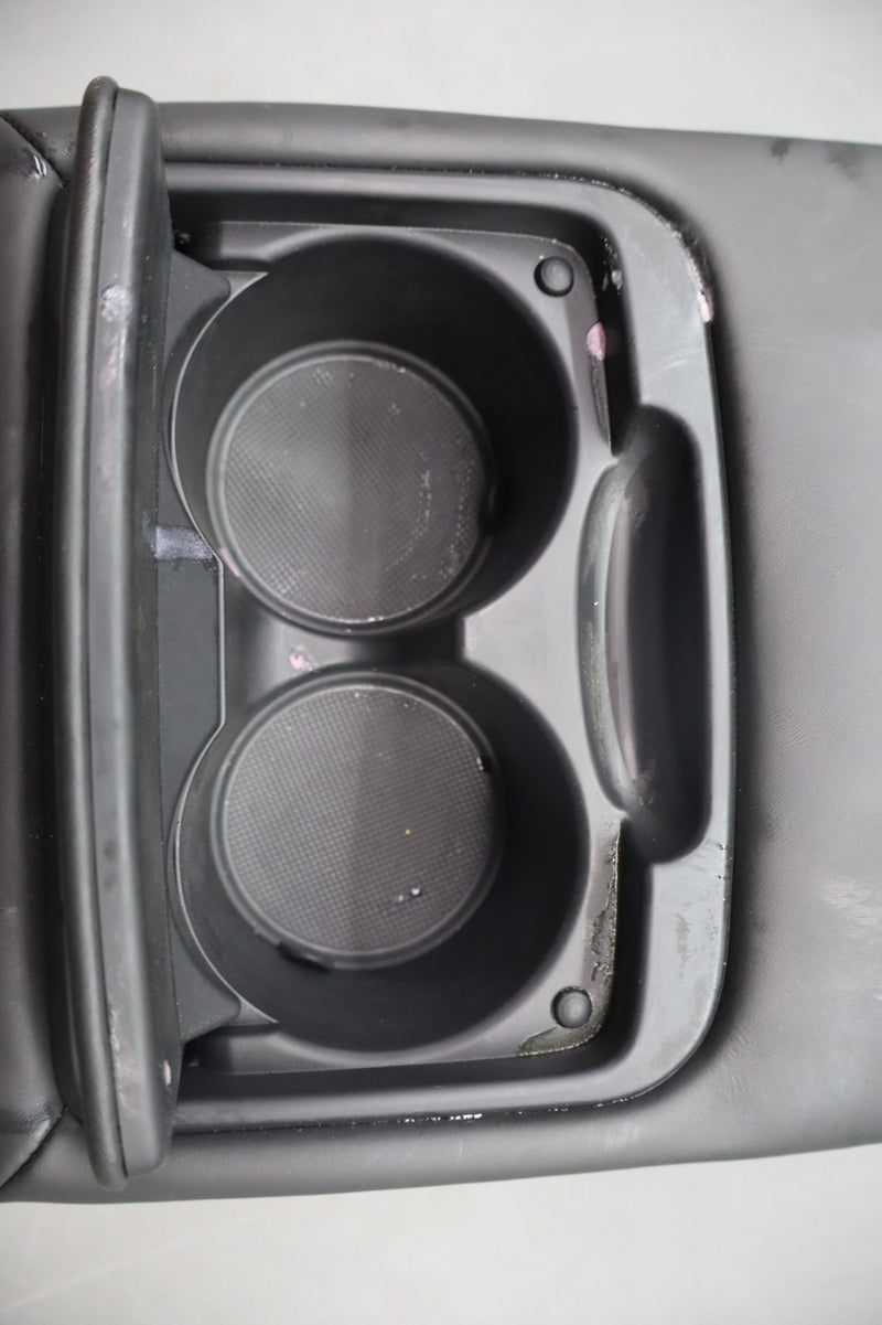 Load image into Gallery viewer, 15-20 Hyundai Genesis Rear Center Console Armrest Storage 89905B1020 Oem