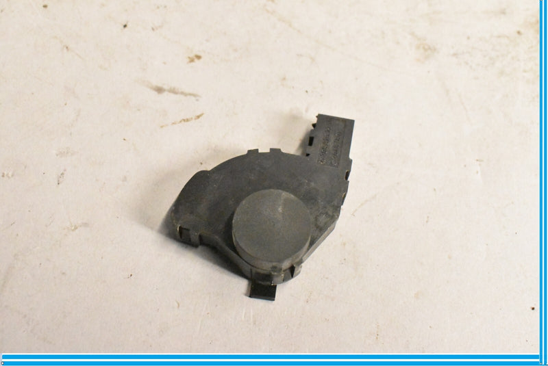 Load image into Gallery viewer, 99-03 Mercedes CLK320 CLK430 W208 Top Limit Cover Box Micro Switch Oem