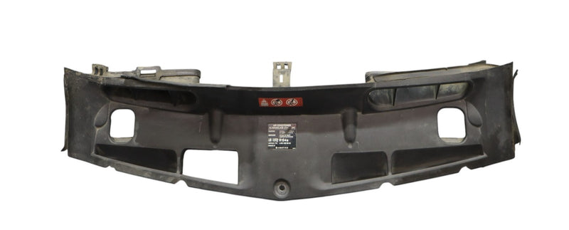 Load image into Gallery viewer, 08-14 Mercedes W204 C250 Radiator Fan Shroud Upper Trim Cover 2045000155 Oem