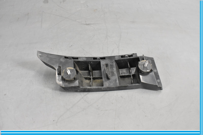 Load image into Gallery viewer, 08-11 Mercedes W204 C300 C350 Rear Right Bumper Holder Support Bracket Oem