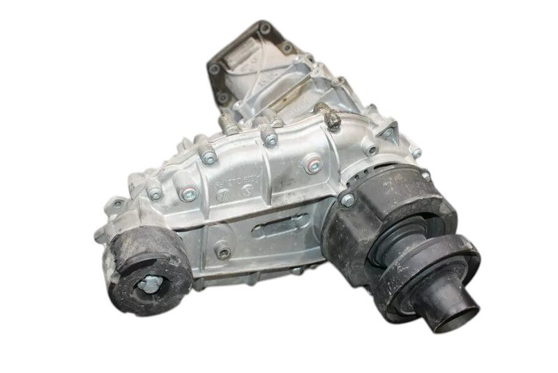 Load image into Gallery viewer, 11-17 Volkswagen VW Touareg Transfer Case Box Assembly 0BU341011R OEM