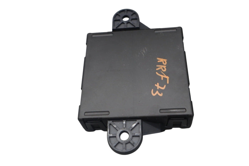 Load image into Gallery viewer, 08-14 Mercedes C250 C300 C350 Rear Right Side Door Control Module 2048702526 OEM