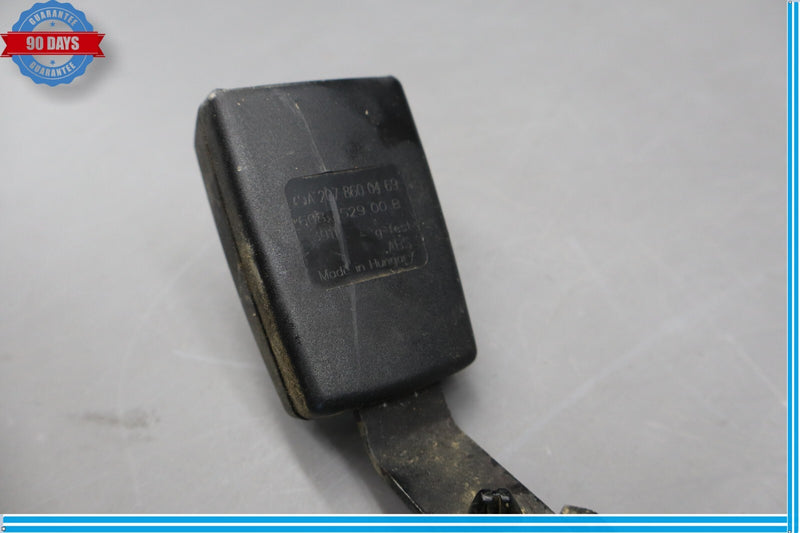 Load image into Gallery viewer, 10-17 Mercedes W207 E350 E550 Rear Right Passenger Side Seat Belt Buckle Oem