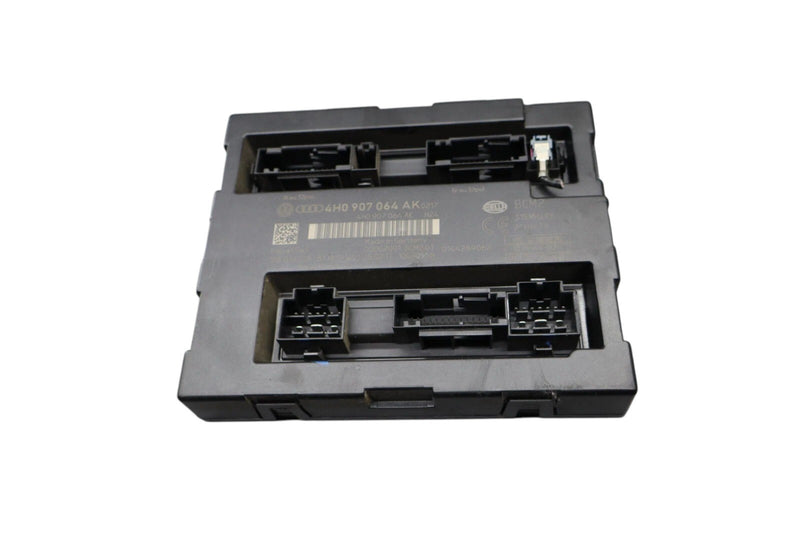 Load image into Gallery viewer, 11-17 Volkswagen Touareg Front Onboard Power Supply Comfort Module Unit Oem