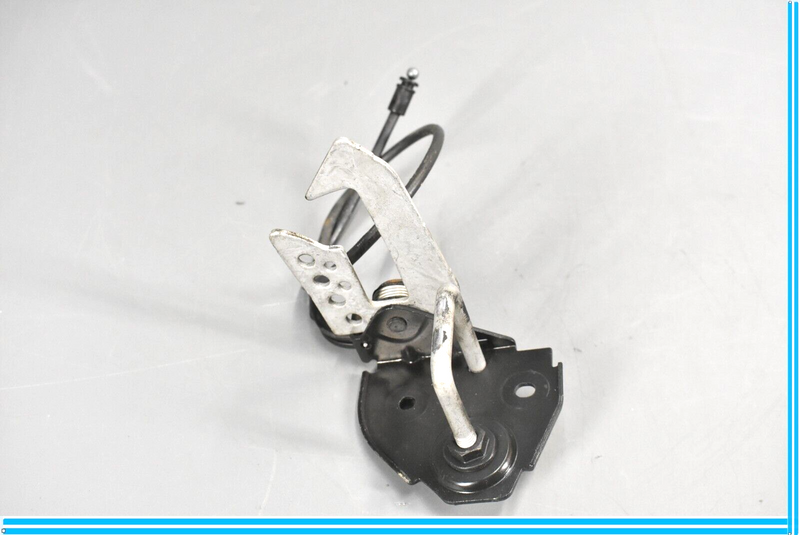 Load image into Gallery viewer, 09-17 BMW 650i 750i Front Left Side Hood Lock Latch Striker W/ Cable Oem