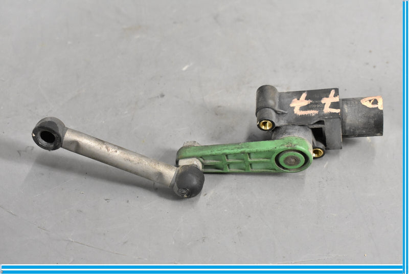 Load image into Gallery viewer, 11-18 Volkswagen VW Touareg Rear Ride Height Level Sensor Oem