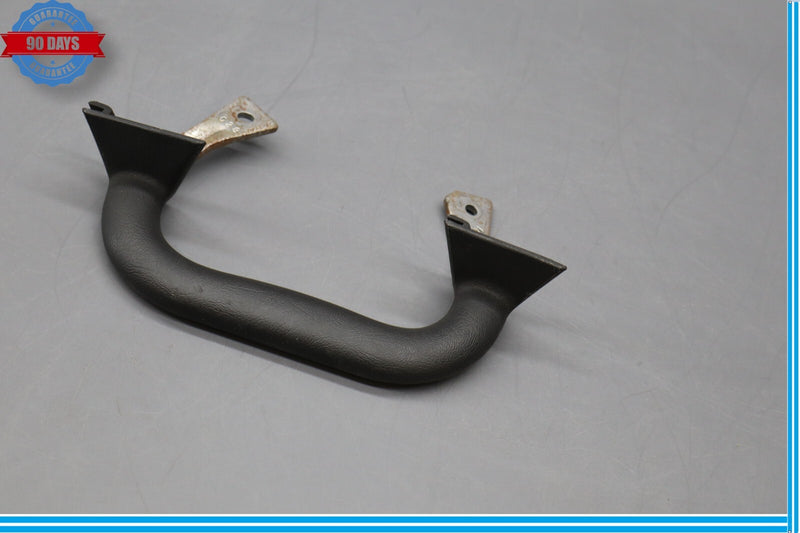 Load image into Gallery viewer, 03-07 HUMMER H2 Right Passenger Side B Pillar Trim Grab Grip Handle Oem