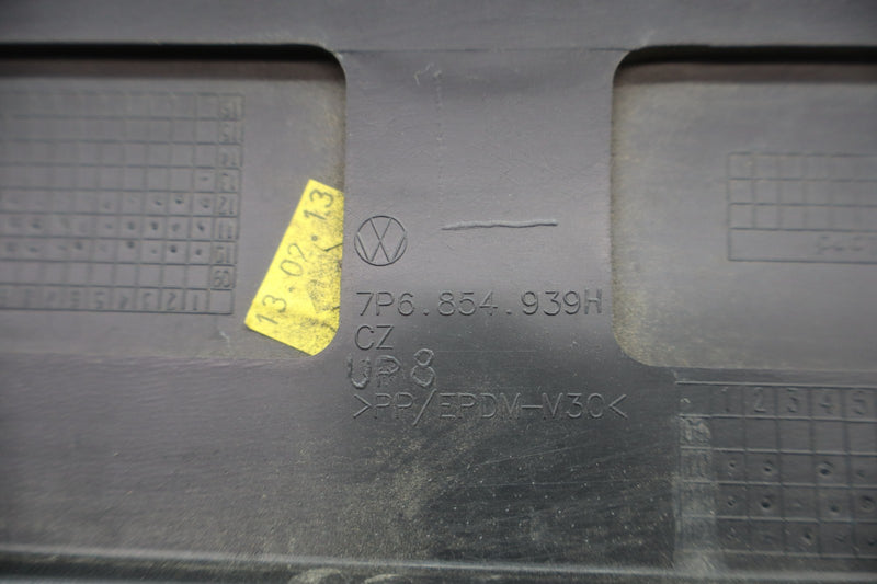 Load image into Gallery viewer, 11-17 Volkswagen Touareg VW Hybrid Front Left Driver Side Door Lower Molding Oem