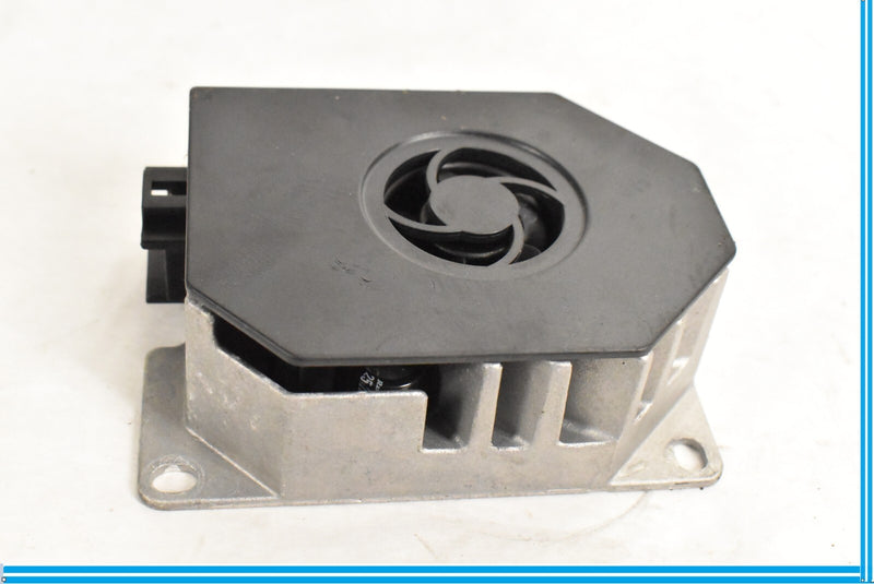 Load image into Gallery viewer, 10-12 Mercedes GL450 X164 Harman Becker Subwoofer Amplifier 2118705189 Oem
