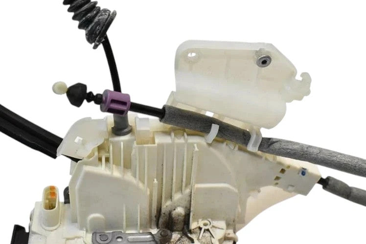 Load image into Gallery viewer, 08-14 Mercedes W204 C250 C300 C63 Front Right Side Door Lock Latch Actuator Oem