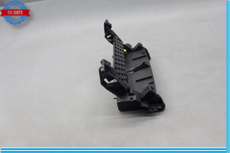 Load image into Gallery viewer, 14-17 Land Rover Range Rover Sport Climate Heater Plastic Mount Bracket Oem