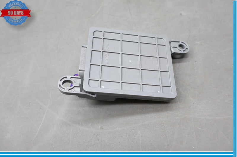 Load image into Gallery viewer, 07-15 Audi Q7 Front Right Passenger Side Seat Occupant Control Module Unit Oem