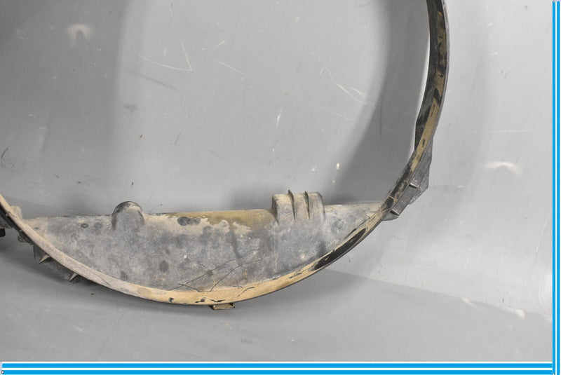 Load image into Gallery viewer, 90-94 Mercedes R129 300SL SL320 Engine Radiator Fan Shroud Oem