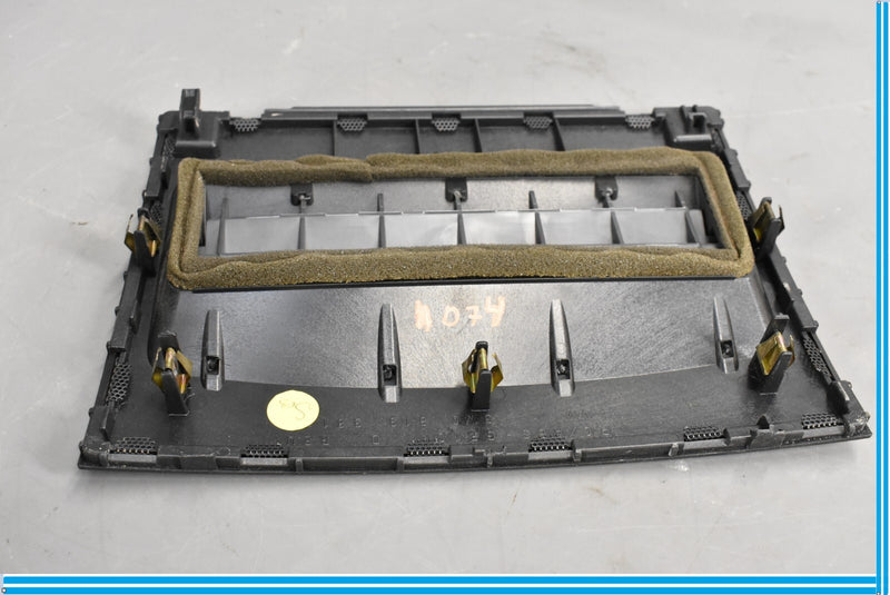 Load image into Gallery viewer, 05-10 Bentley Continental Upper Dash Air Vent Grille Speaker Cover Trim Oem