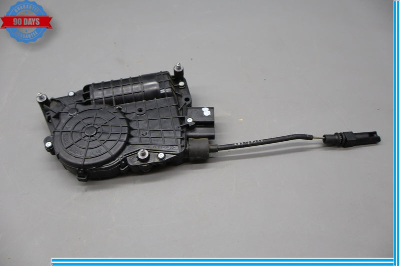 Load image into Gallery viewer, 09-16 BMW 750Li Xdrive 528i Front Right Passenger Soft Close Door Actuator Oem