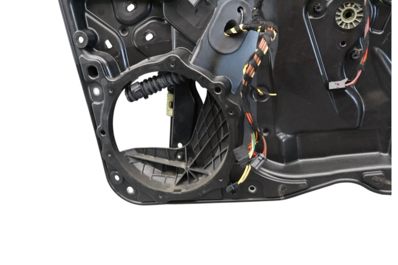 Load image into Gallery viewer, 11-18 Porsche Cayenne 958 Front Right Side Door Window Regulator 7P5837462D OEM