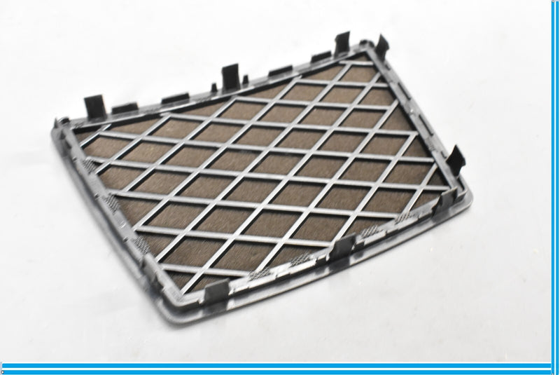 Load image into Gallery viewer, 12-18 BMW F12 F13 640i 650i Right Center Dashboard Speaker Cover Grille Trim Oem