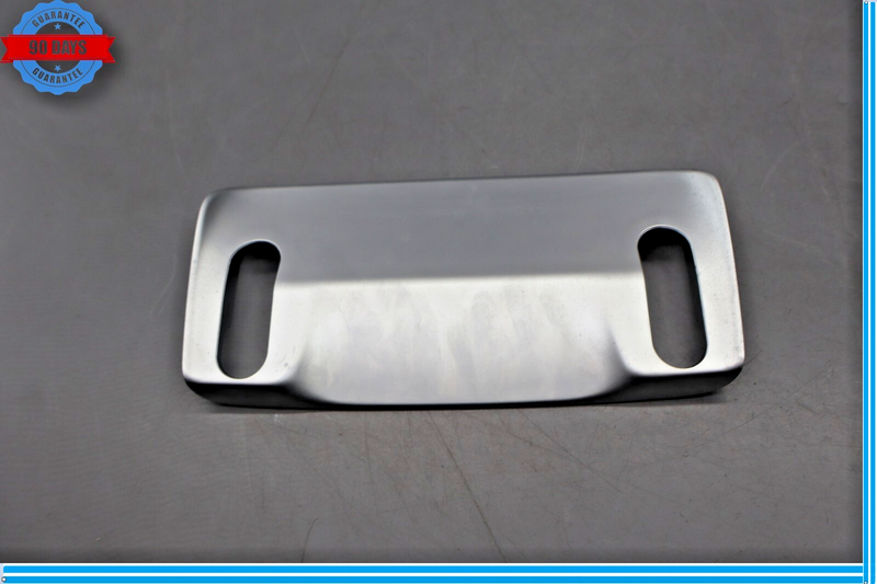 Load image into Gallery viewer, 17-24 Maserati Ghibli M157 Front Right Seat Headrest Plate Cover Panel Oem
