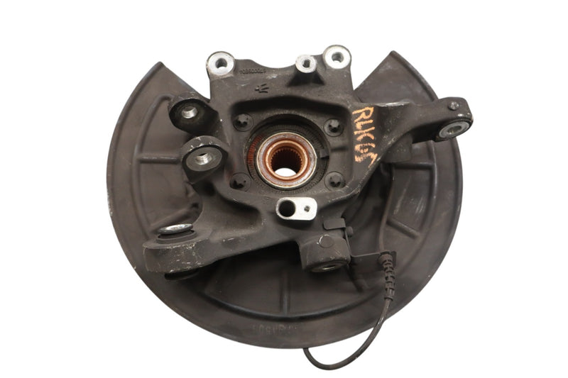 Load image into Gallery viewer, 14-17 Maserati Ghibli Rear Left Driver Side Spindle Knuckle Hub 670006802 Oem