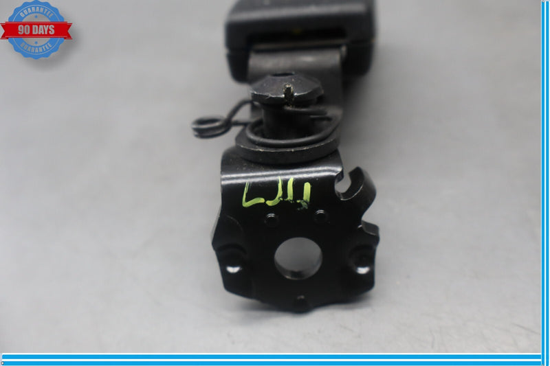 Load image into Gallery viewer, 12-18 Audi A7 A7 Quattro Rear Right/Left Side Seatbelt Latch Buckle Receiver Oem