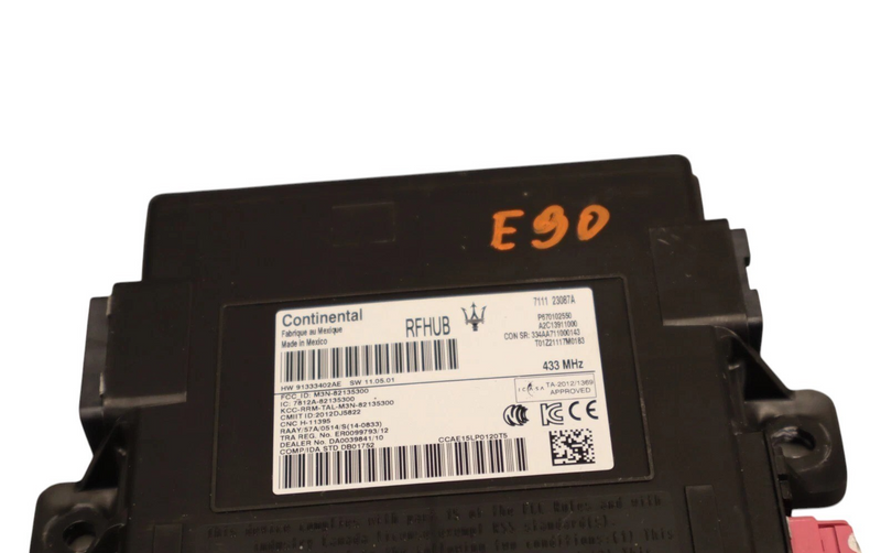 Load image into Gallery viewer, 14-17 Maserati Ghibli Rear Roof Keyless Entry Start Control Module ECM Plugs Oem