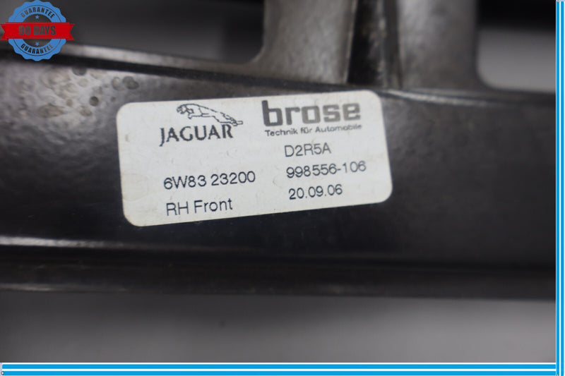 Load image into Gallery viewer, 07-15 Jaguar X150 XK XKR Front Right Side Door Window Regulator Motor Oem