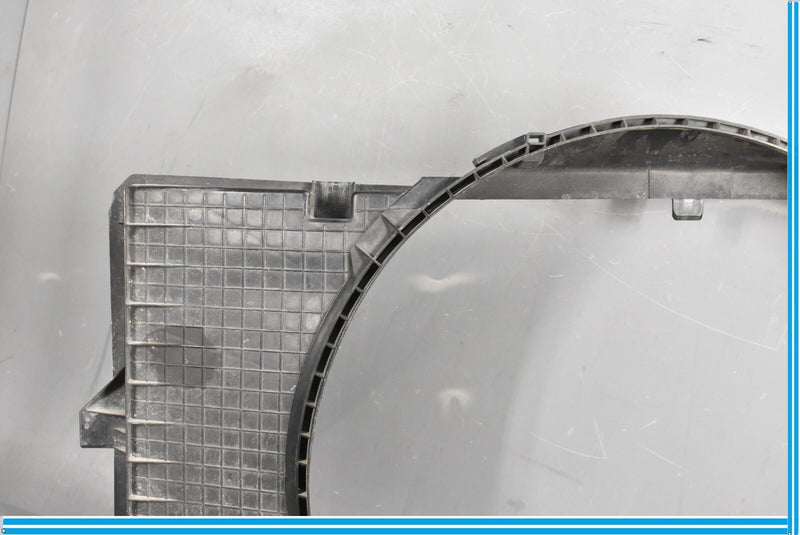 Load image into Gallery viewer, 90-94 Mercedes R129 300SL SL320 Engine Radiator Fan Shroud Oem