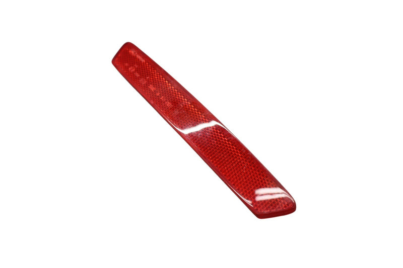 Load image into Gallery viewer, 14-17 Maserati Ghibli M157 Rear Right Side Marker Reflector Lamp 50504339 Oem