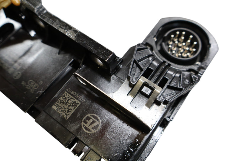 Load image into Gallery viewer, 14-24 Maserati Quattroporte M156 Ghibli Transmission Valve Body Mechatronic Oem