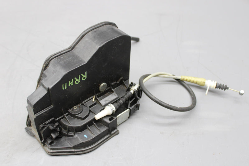 Load image into Gallery viewer, 11-16 BMW 528i 535i 550i xDrive Rear Right Side Door Lock Latch Assembly Oem