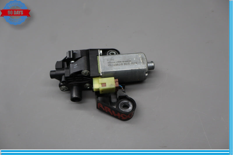 Load image into Gallery viewer, 09-15 BMW 750i F01 F02 F10 Rear Right Passenger Door Window Sun Shade Motor Oem