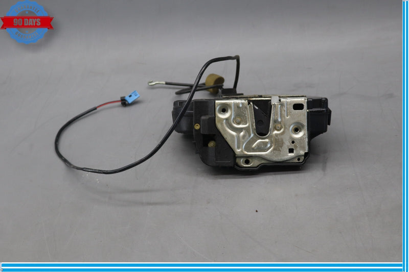 Load image into Gallery viewer, 03-09 Mercedes W211 E320 E500 Rear Right Door Lock Actuator Side Keyless Go Oem