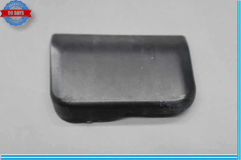 Load image into Gallery viewer, 14-19 Maserati Ghibli Quattroporte Right Passenger B Pillar Cover Panel Oem