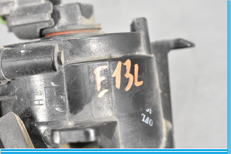 Load image into Gallery viewer, 09-12 Audi A4 Front Left Driver Side Foglight Fog Light Lamp Oem