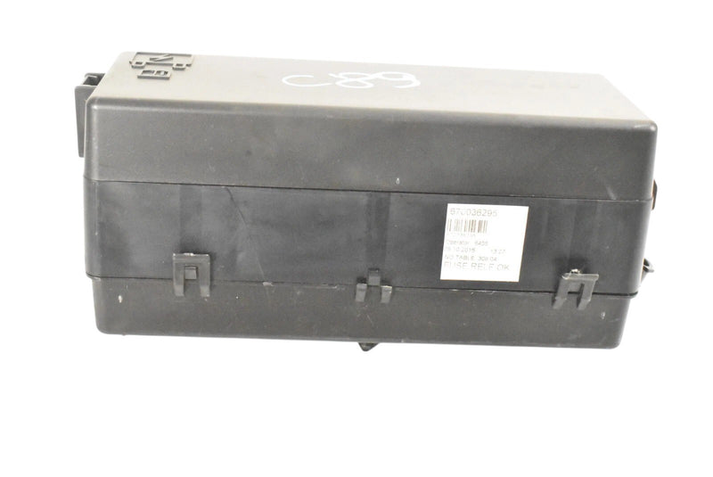 Load image into Gallery viewer, 14-17 Maserati Ghibli Power Distribution Fuse Relay Junction Box 670008649 Oem