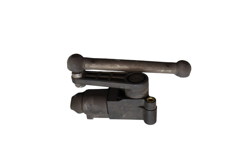 Load image into Gallery viewer, 12-18 Audi A6 A7 Quattro Front Left Head Light Lamp Height Level Sensor Oem