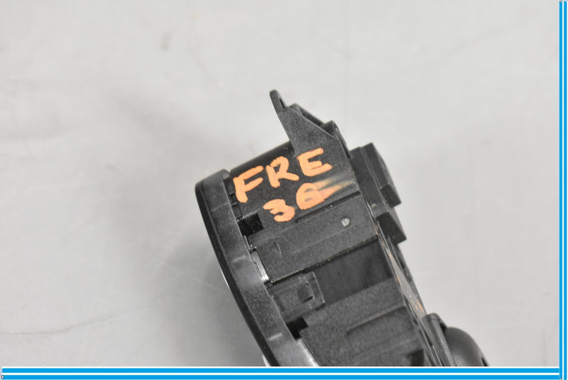 Load image into Gallery viewer, 07-14 Mercedes CL550 S550 W216 Front Right Passenger Door Lock Unlock Switch Oem