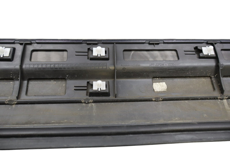 Load image into Gallery viewer, 11-18 Porsche Cayenne 958 Turbo Front Right Side Lower Door Molding Oem