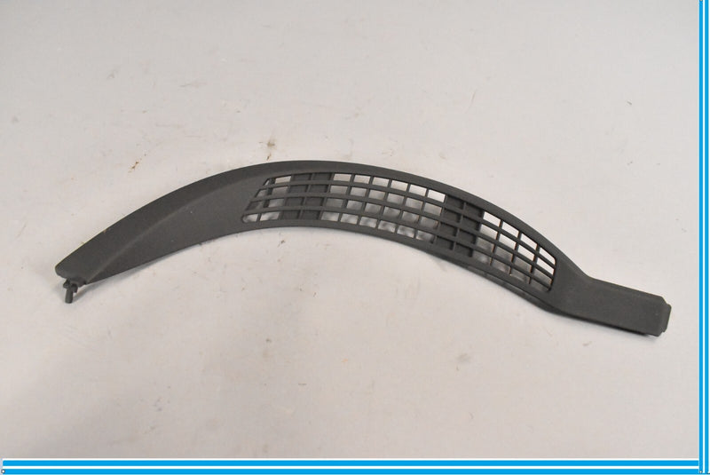 Load image into Gallery viewer, 07-14 Mercedes S550 S600 CL550 W221 Dash Instrument Cluster Vent Trim Bezel Oem