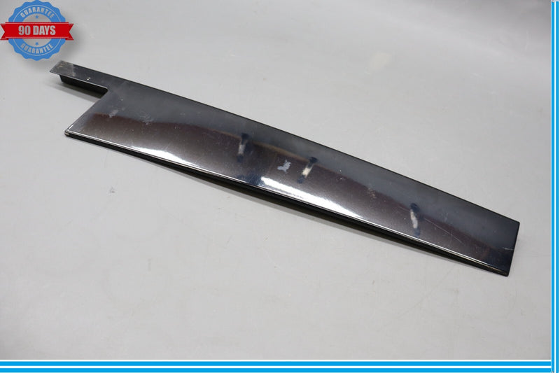 Load image into Gallery viewer, 13-19 Mercedes X166 GL550 GLS550 Rear Right Side Door Window Molding Oem