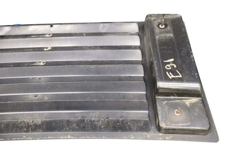 Load image into Gallery viewer, 03-07 Hummer H2 Hood Grille Vent W/Handles Hood Trim Panel Black 25928163 Oem