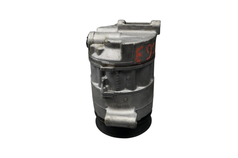 Load image into Gallery viewer, 12-18 Mercedes CLS550 CLS400 W218 A/C Air Conditioning Compressor 0022309711 Oem