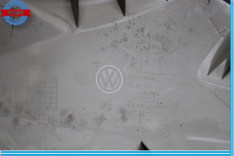 Load image into Gallery viewer, 11-17 Volkswagen Touareg Rear Right Lower C Pillar Trim Cover Panel Oem