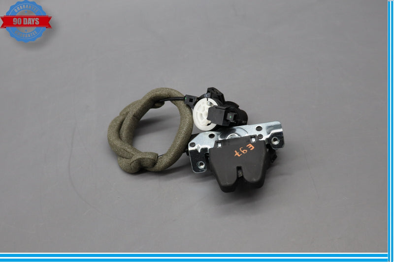 Load image into Gallery viewer, 08-20 Mercedes W218 CLS550 C350 Trunk Lid Latch Lock Actuator W/O Key Oem